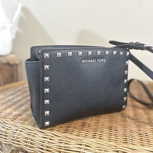 Black Crossbody Studded Michael Kors